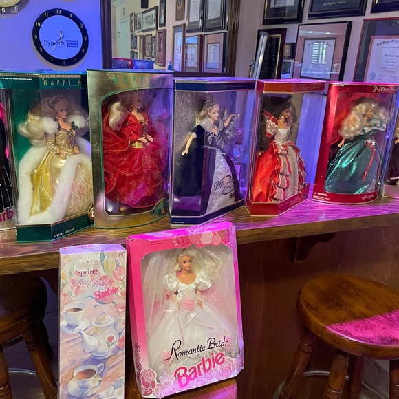 original Holiday Barbie dolls in their original packaging, never opened seal. - Picture 7 of 9